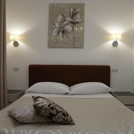 B&B La Vie En Rose Salerno Luaran gambar