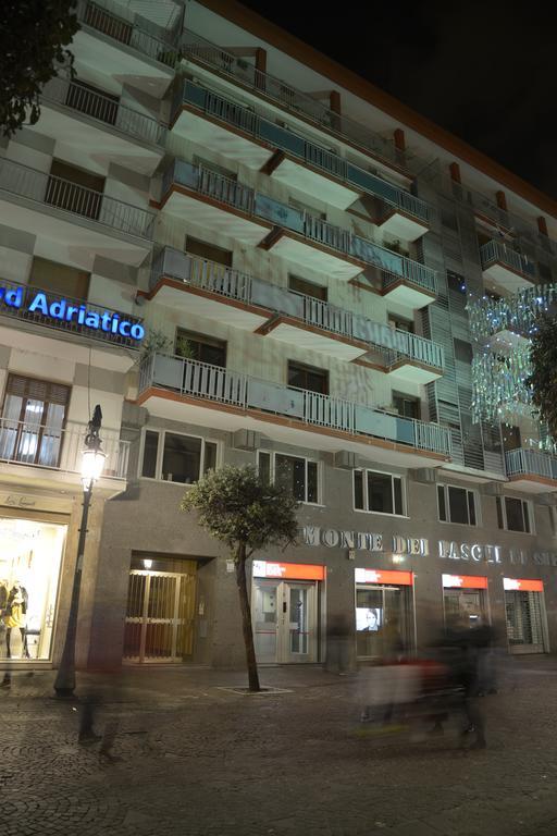 B&B La Vie En Rose Salerno Luaran gambar